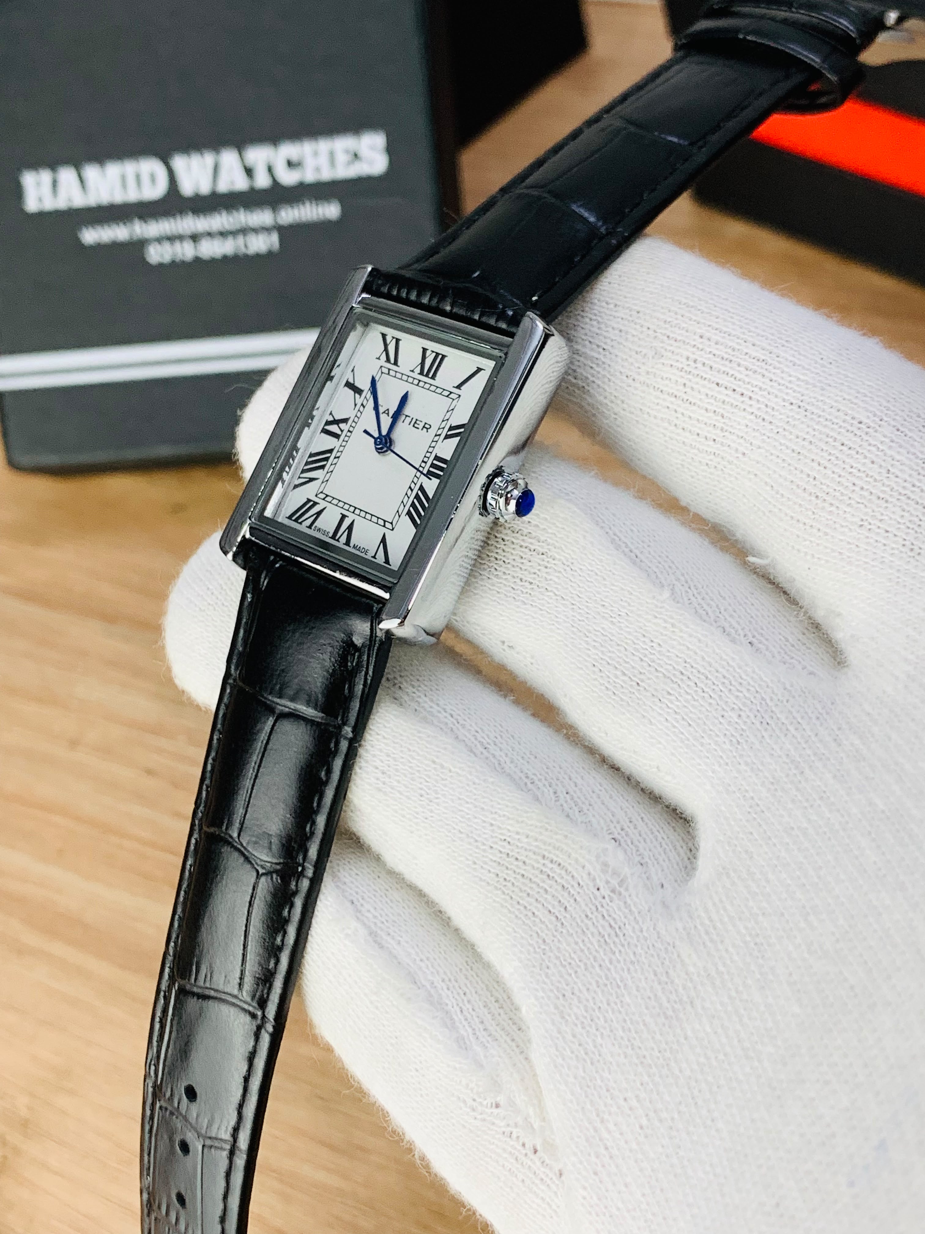 Cartier Roman Black