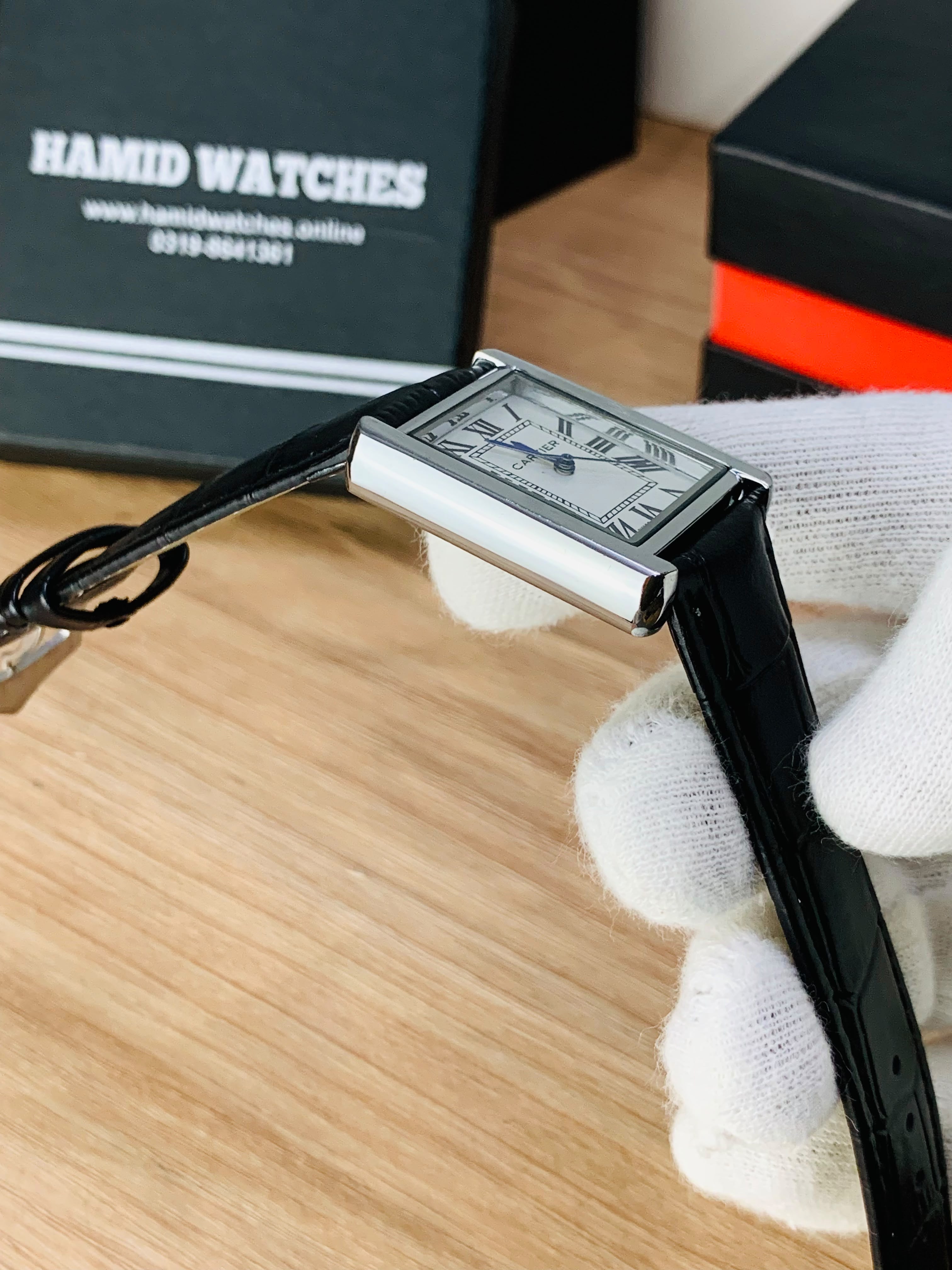 Cartier Roman Black