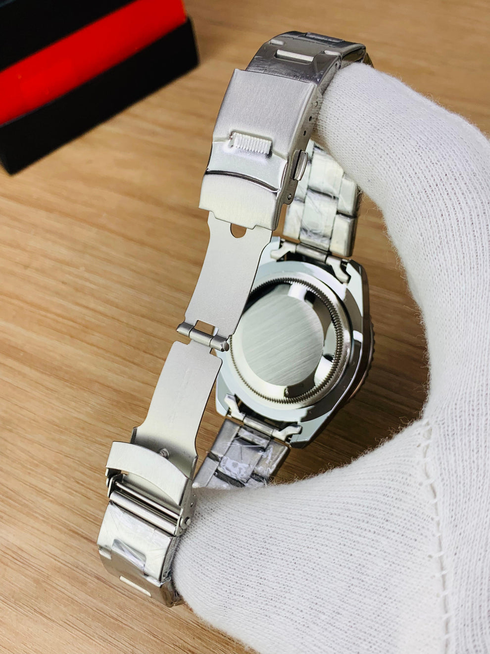 Rotating Bezel Master Lock Watch