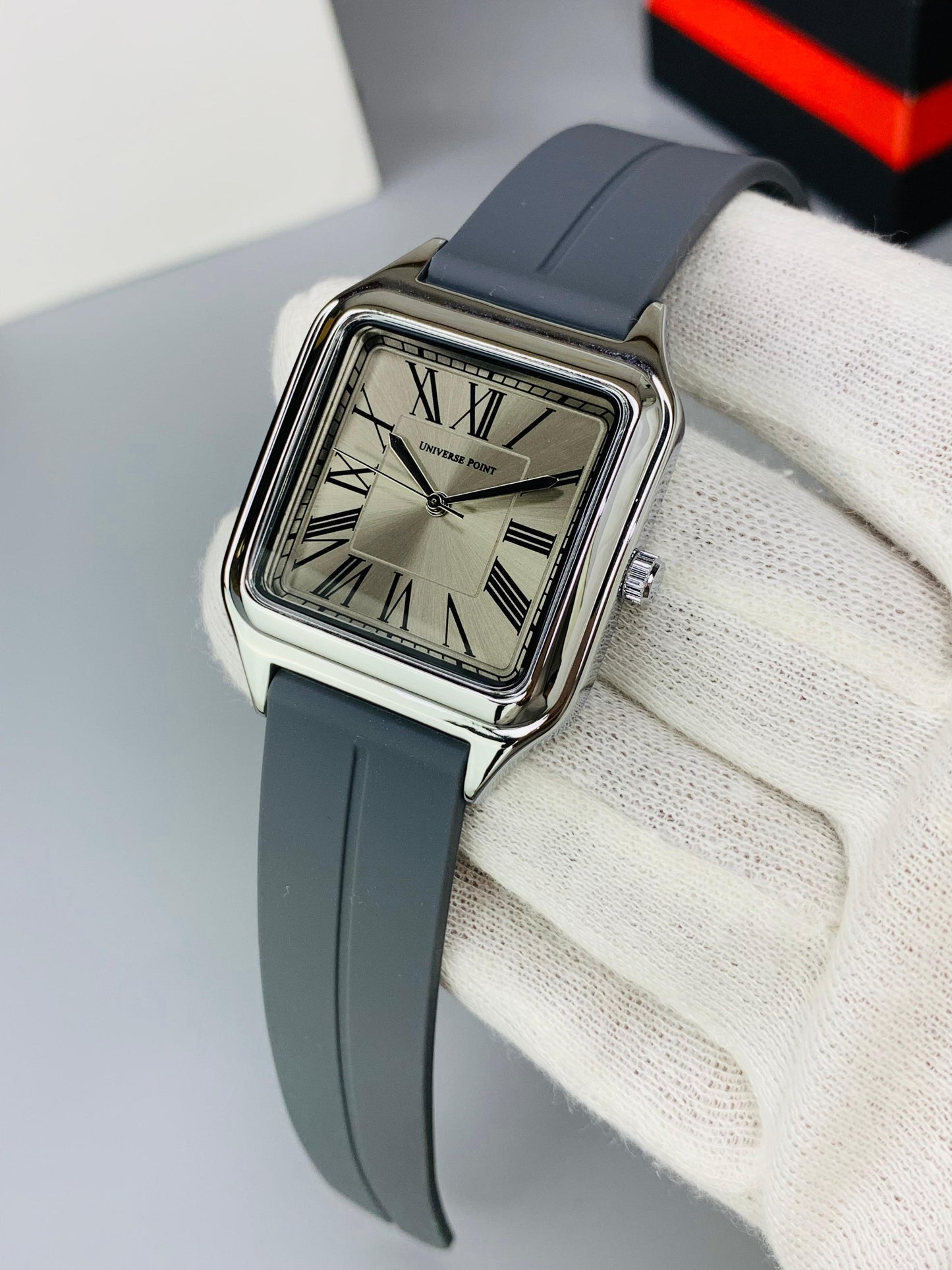 Universe Point Magnetic Lock Watch